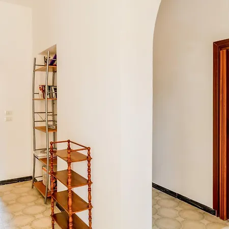 Central Beachside Two Apartments! Apartamento